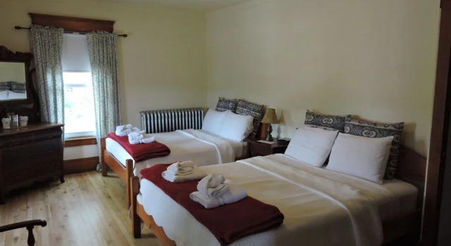 Auberge Ayer\s Cliff, Prenota Ostello Ostelli a Eastern Townships, Ostello