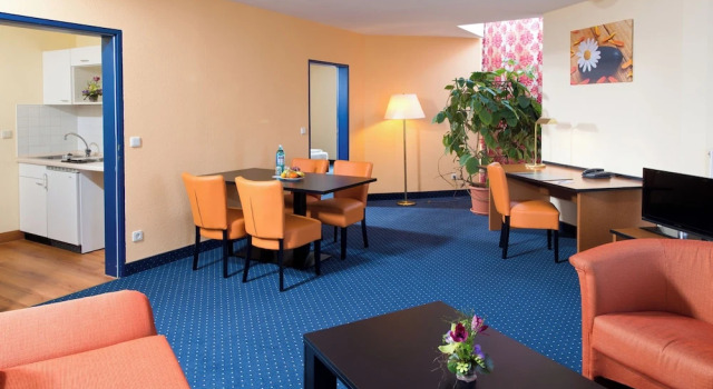 Апартаменты ACHAT Hotel Zwickau