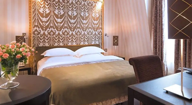 Трёхместный номер Executive Hotel Ares Eiffel