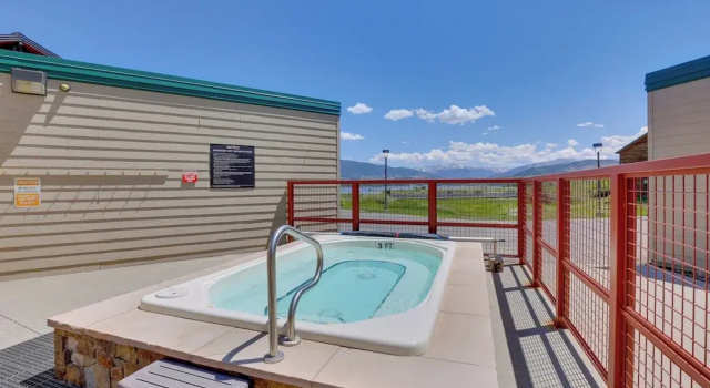 Апартаменты 360 Mtn Views & Shared Hot Tub: Cozy Frisco Condo!