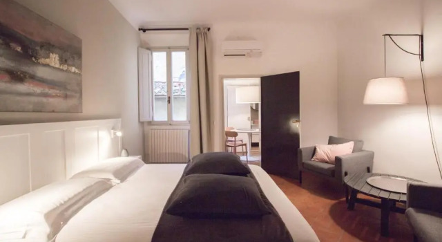 Yome - appartamento con una camera da letto - Acqua, Забронировать Апартаменты/квартира Уффици Флоренция, рядом с Дом Буонаротти