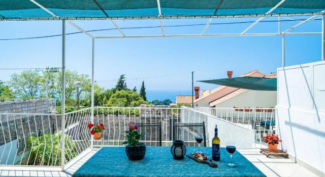 Апартаменты c 1 комнатой с видом на море Apartments Nicol
