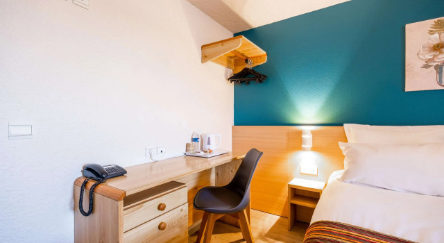 Двухместный номер Standard Comfort Hotel Montlucon