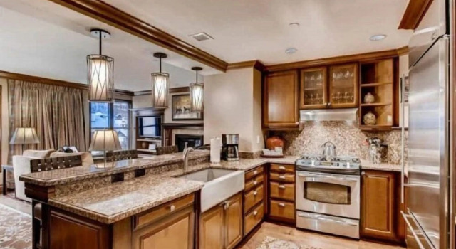 Luxury 3 Bedroom Mountain Vacation Rental In The Heart Of Lionshead Village In Vail, Забронировать Апартаменты/квартира СПА-отели Вейл, SPA-услуги