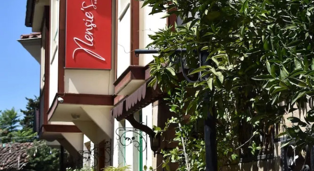 Nensie'S Boutique Hotel