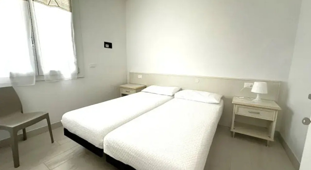Nice and Bright Flat With Pool, Prenota Appartamento Hotel a Veneto con piscina, Piscina