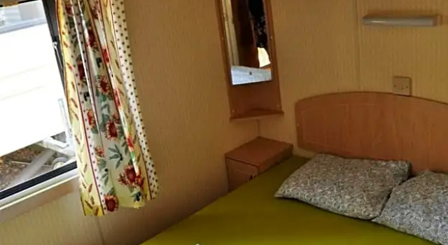 Mountain View Mobile Home in Roquebrune-sur-Argens, France, Забронировать Шале Виллы Овернь-Рона-Альпы, Вилла