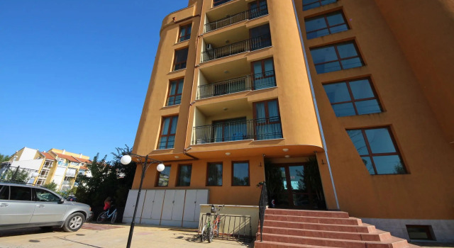 Menada Amadeusz 1 Apartments, Забронировать Апартаменты/квартира Отели области Бургас с бассейном, Бассейн
