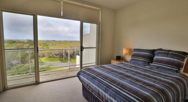Lady Bay Resort
