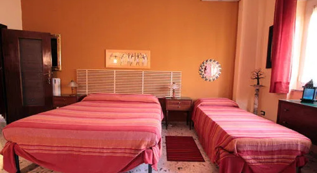 Why Not Bed and Breakfast, Buchen Sie Hotel Neapel Kampanien
