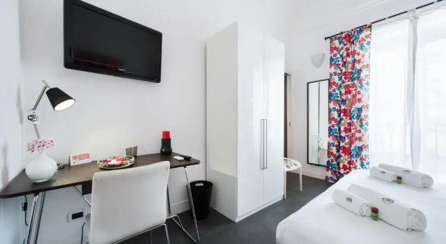 Superior Zimmer White