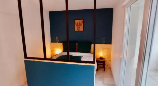 Brit's Studio, Book Apartment Talange 