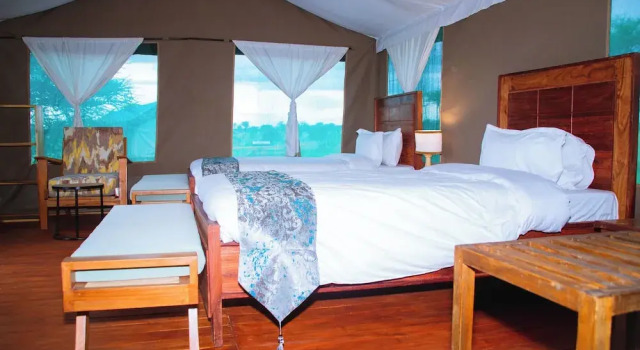 Habitación doble Estándar con balcón Mlimwa Camp