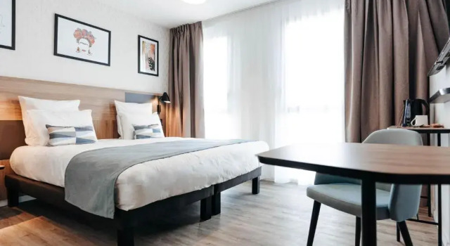 Номер Standard AppartCity Collection Saint Germain en Laye