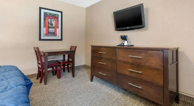 Двухместный номер Standard Rodeway Inn Chicago North Shore - Lincolnwood