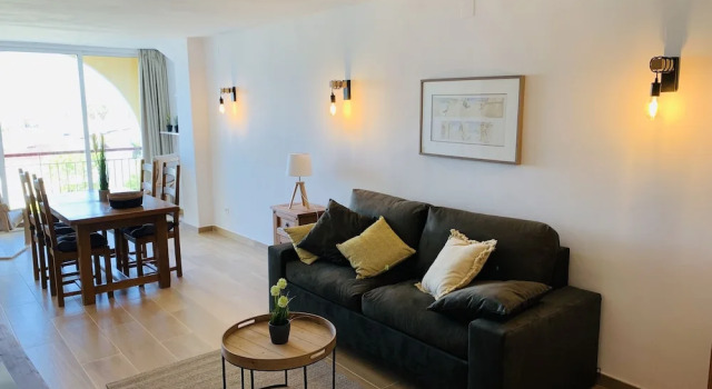 Apartamento Inmobahia - BII - 313, Забронировать Апартаменты/квартира Отели Alt Empordà с парковкой, Парковка