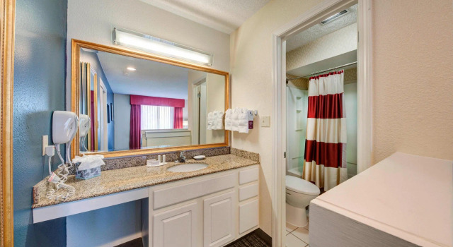 Люкс Дуплекс с 2 комнатами Residence Inn Raleigh Midtown