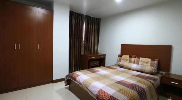 Четырёхместный семейный номер Standard с балконом You House Residence