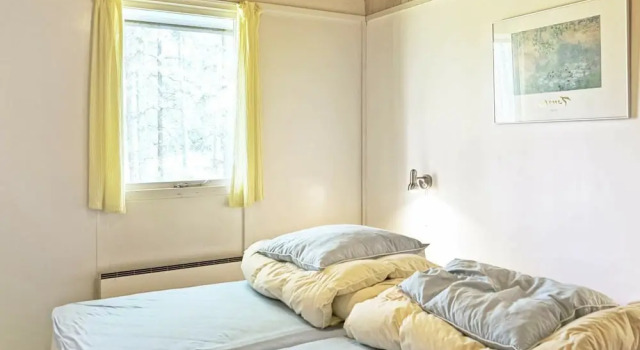 Cozy Holiday Home in Aakirkeby Bornholm near Sea, Rezerwuj Hotel Hotele w Hovedstaden region z parkingiem, Parking