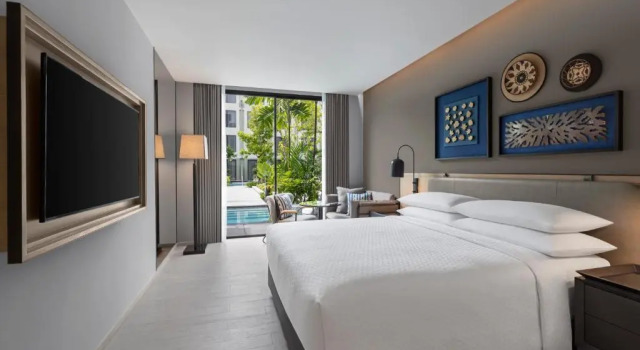 Двухместный номер Four Points by Sheraton Phuket Patong Beach Resort