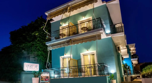 Номер Standard Leonidas House