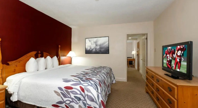 Двухместный люкс Red Roof Inn & Suites Hazleton