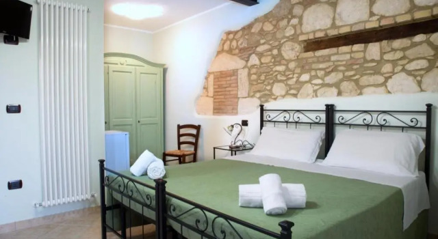 Трёхместный номер с видом на сад Agriturismo Il Casolare Di Nonno Mario