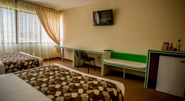 Четырёхместный номер Standard с видом на горы Hotel Regina Resort & Convenciones