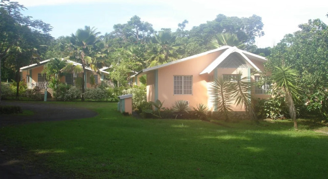 Confort double cottage Vue jardin Kootney Resorts