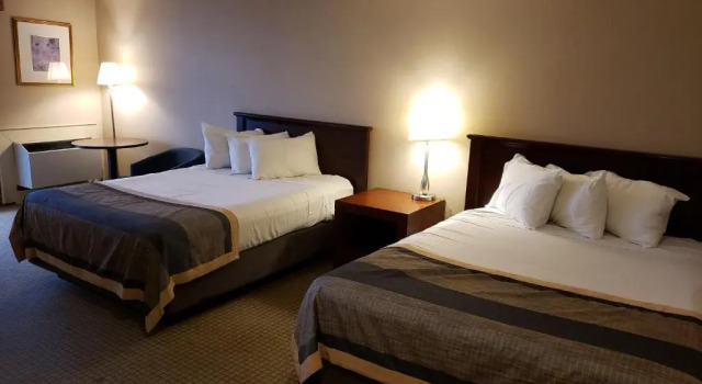 Четырёхместный номер Standard The Jordan Ramada by Wyndham