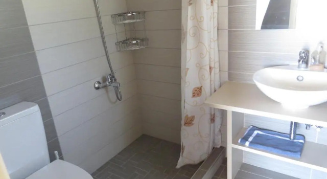 Семейный номер Standard с видом на сад Nicolas Apartments