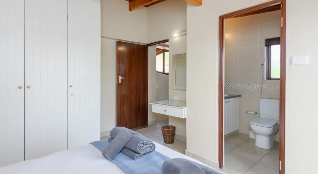 San Lameer Villa Rentals 3409