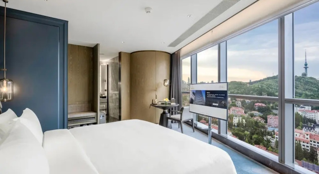 Двухместный номер с видом на горы Qingdao Haitian Hotel