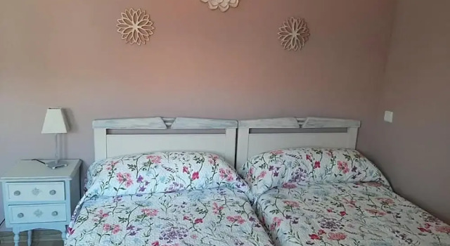 Rural House Near Zaragoza, Book Vacation Home Hotels in Aragon with Parking, Parking