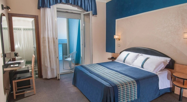 Трёхместный номер Superior Hotel Helios