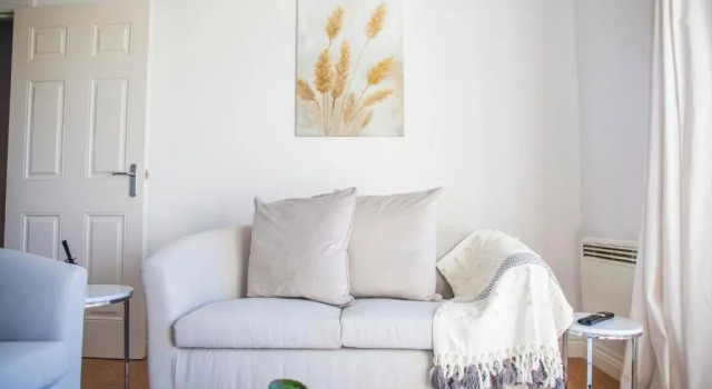 Superb Apartment in Stratford Upon Avon With Free Parking & Wi-fi