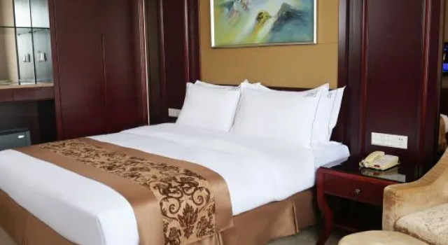 Номер Deluxe Tianbao Garden Hotel