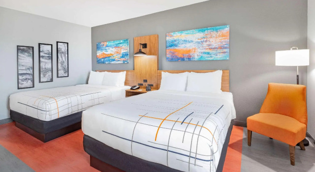 Четырёхместный номер Standard La Quinta Inn & Suites by Wyndham Fort Stockton Northeast
