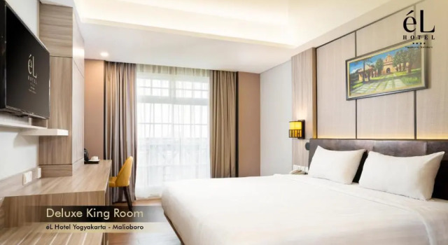 Номер Deluxe eL Hotel Yogyakarta Malioboro