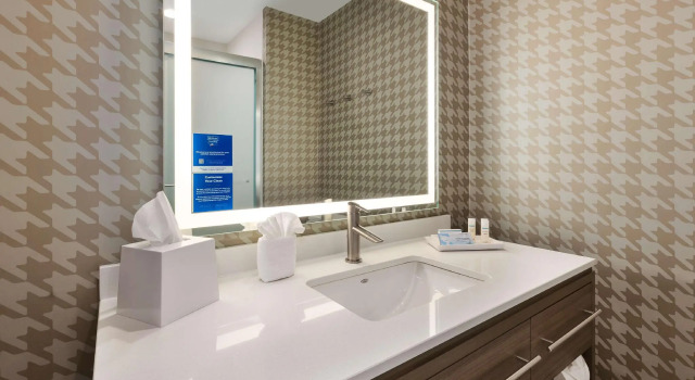 Четырёхместная студия Home2 Suites By Hilton Tucson Airport, Az