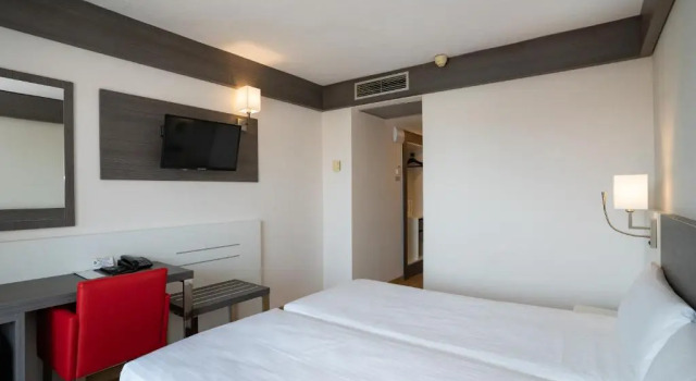 Одноместный номер Standard с балконом Medplaya Hotel Santa Monica