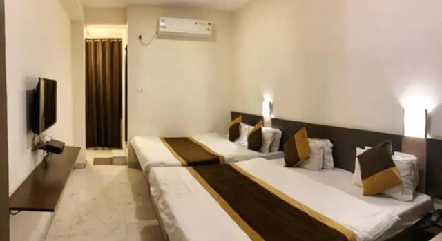 Номер Standard White Pearl - Jabalpur