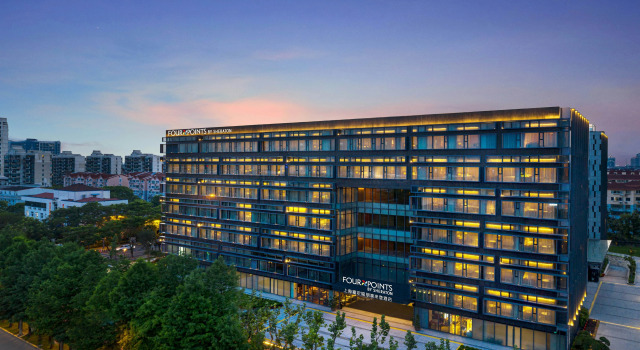 Four Points by Sheraton Shanghai Jiading, Varaa Hotelli Jiading Shanghai