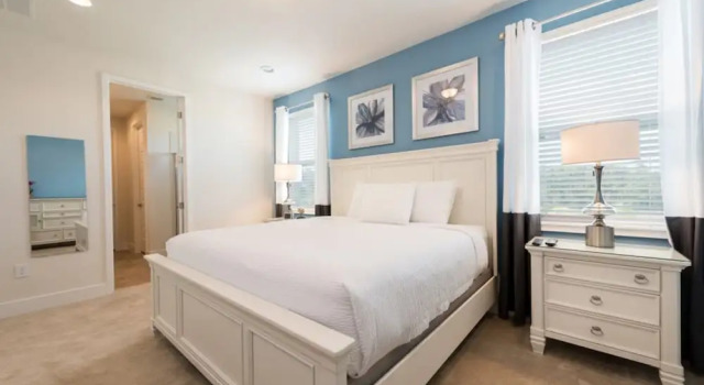 Diamond Villa, Buchen Sie Villa Hotels in Four Corners mit Pool, Schwimmbad