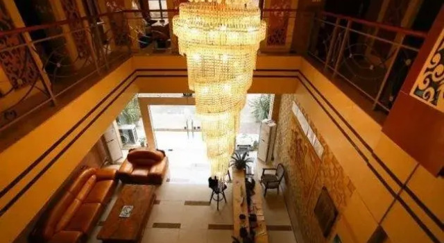 Mianyang Huang Shang Huang Holiday Hotel, Reservar Hotel Mianyang Sichuan