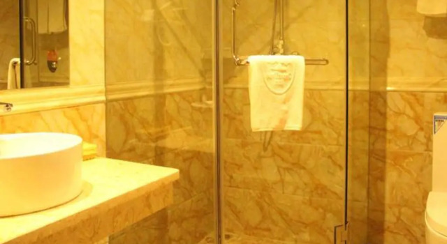Семейный номер Standard GreenTree Inn Guangzhou Chimelong Paradise Yuangang Metro Station Hotel