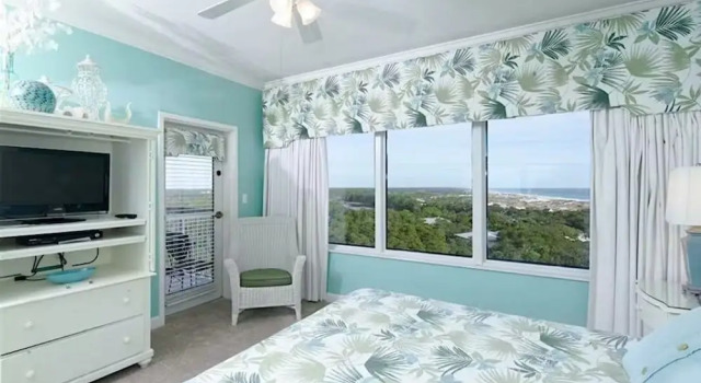 Tops'l 1008 2 Bedroom Condo by RedAwning, Varaa Huoneisto Hotellit Emerald Coast uima-altaalla, Uima-allas