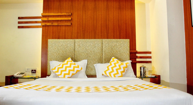 FabHotel Amrit Residency, Забронировать Отель Отели штата Махараштры 3 звезды, 3*