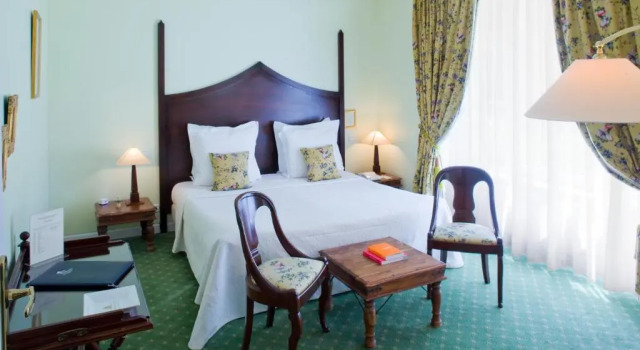 Двухместный номер Standard Grand Hôtel "Château de Sully" - Piscine & Spa -Teritoria