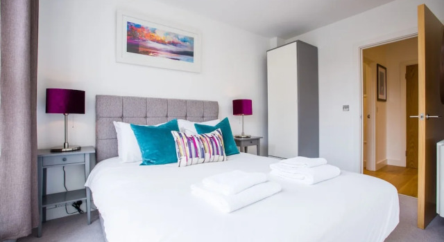 Апартаменты Superior с 2 комнатами с балконом King Edward Apartments